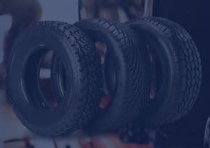Rangée de pneus